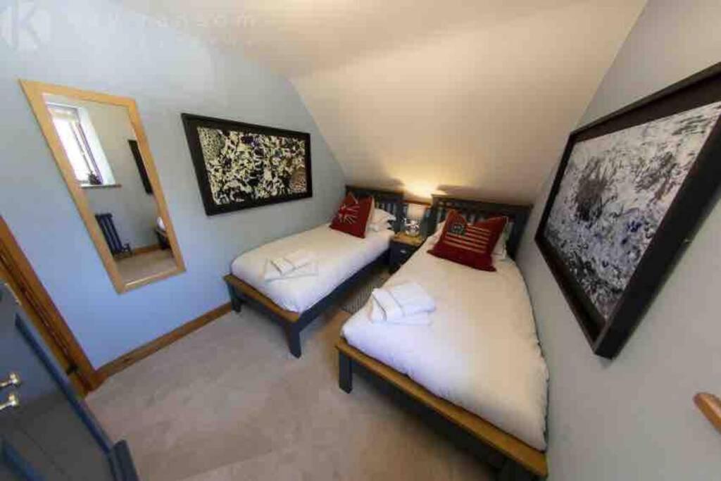 Appartamento The Old Manor Coach House Cirencester Esterno foto