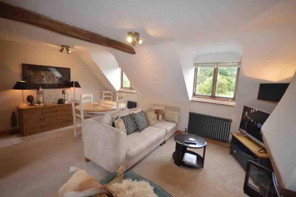 Appartamento The Old Manor Coach House Cirencester Esterno foto