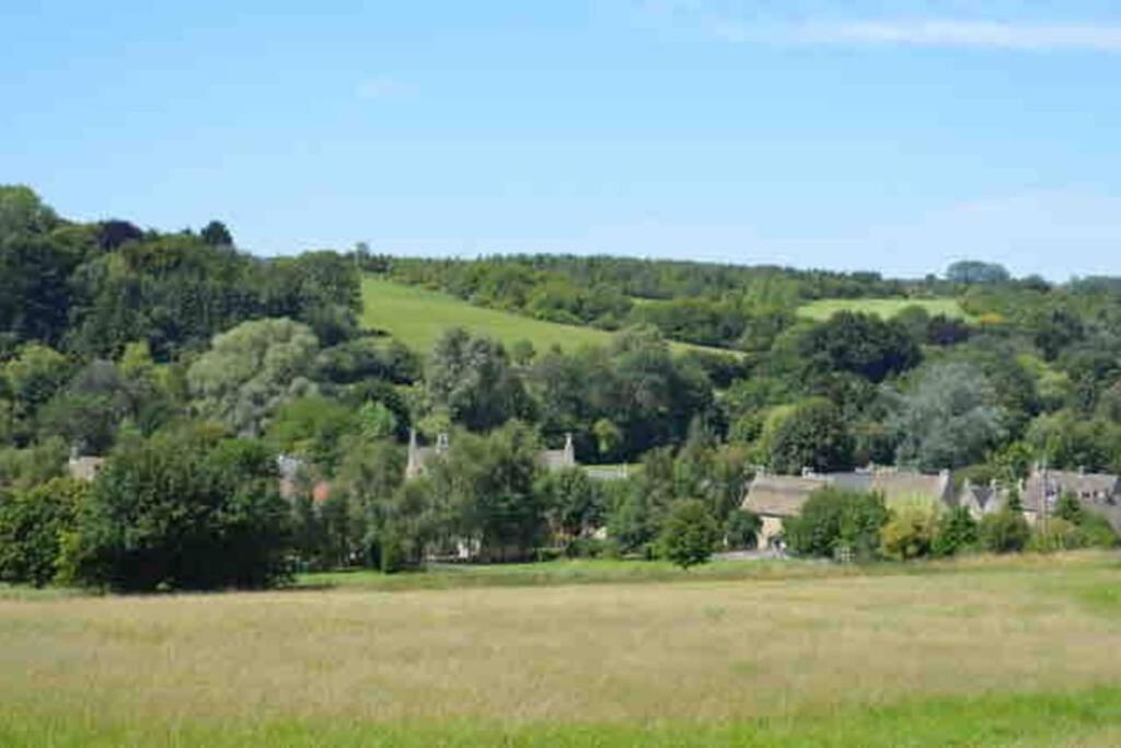 Appartamento The Old Manor Coach House Cirencester Esterno foto