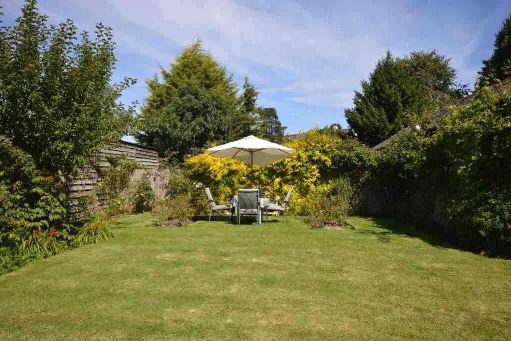 Appartamento The Old Manor Coach House Cirencester Esterno foto