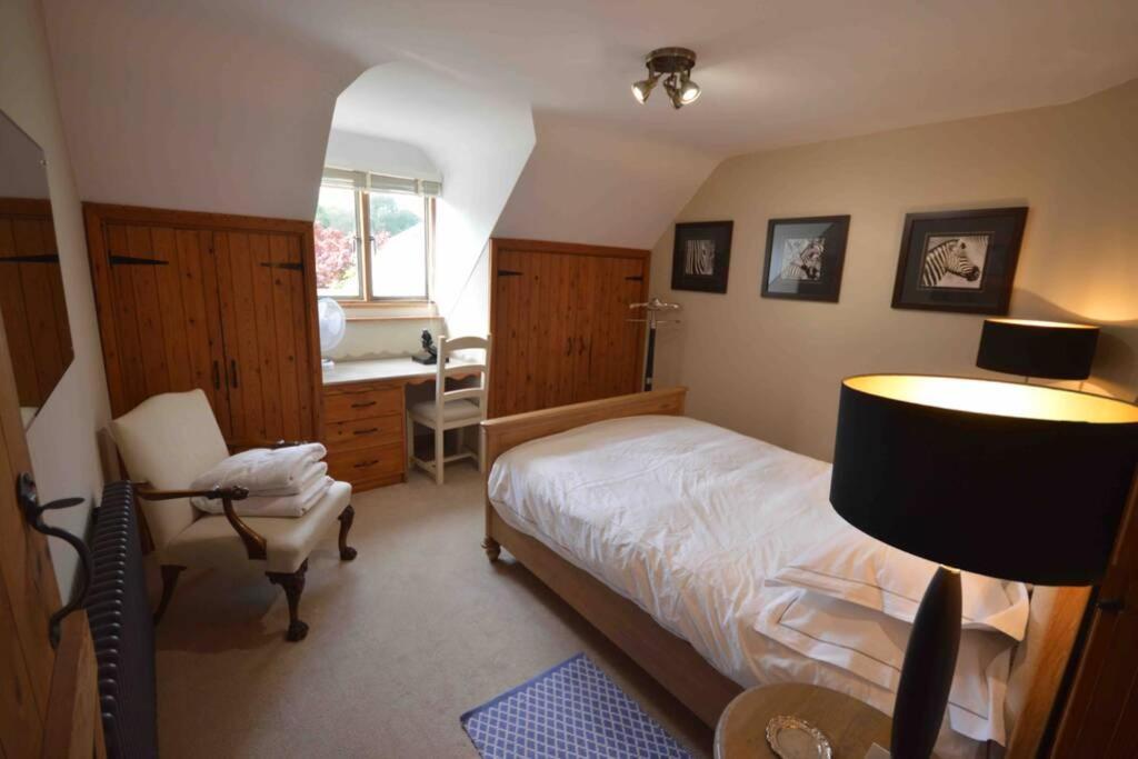 Appartamento The Old Manor Coach House Cirencester Esterno foto