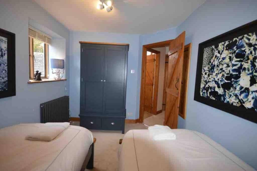 Appartamento The Old Manor Coach House Cirencester Esterno foto