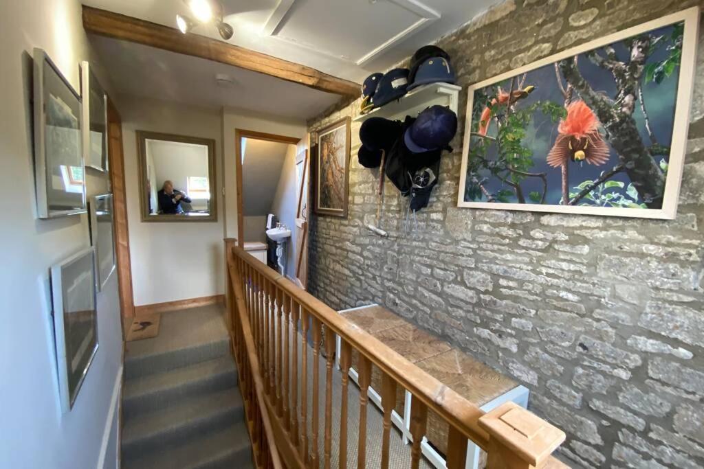 Appartamento The Old Manor Coach House Cirencester Esterno foto