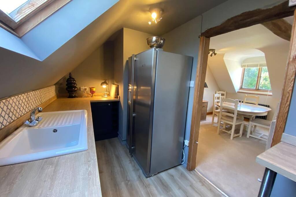 Appartamento The Old Manor Coach House Cirencester Esterno foto