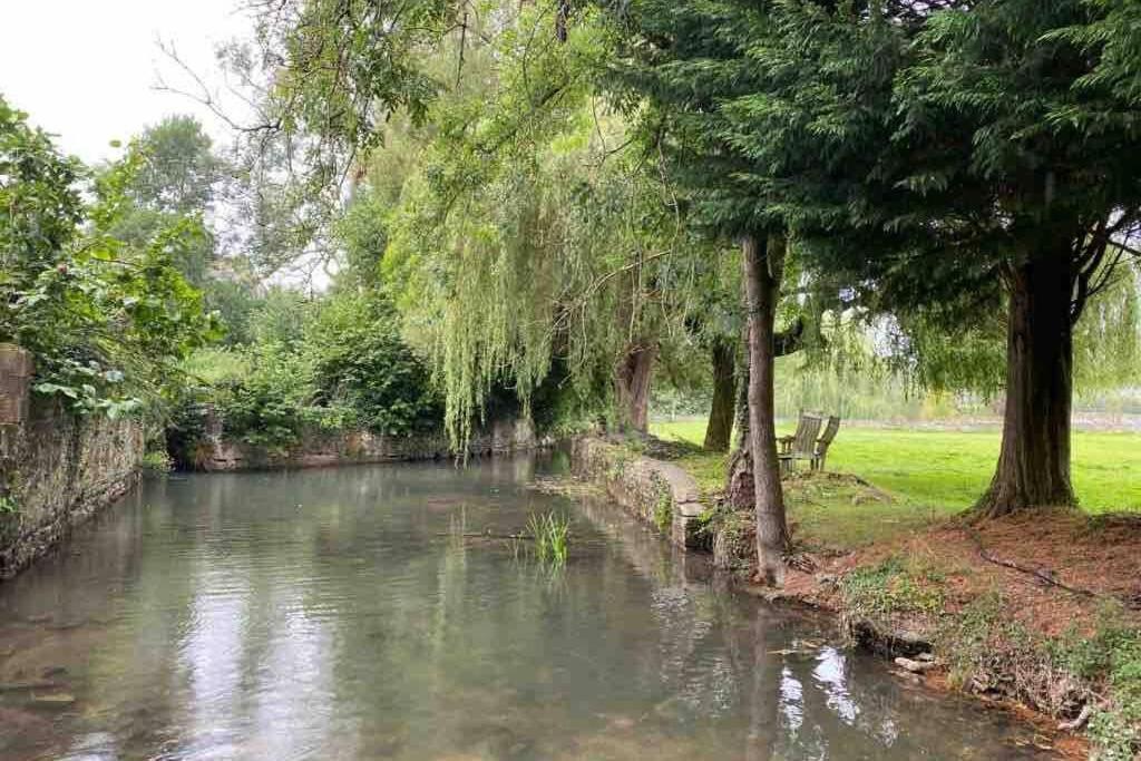 Appartamento The Old Manor Coach House Cirencester Esterno foto