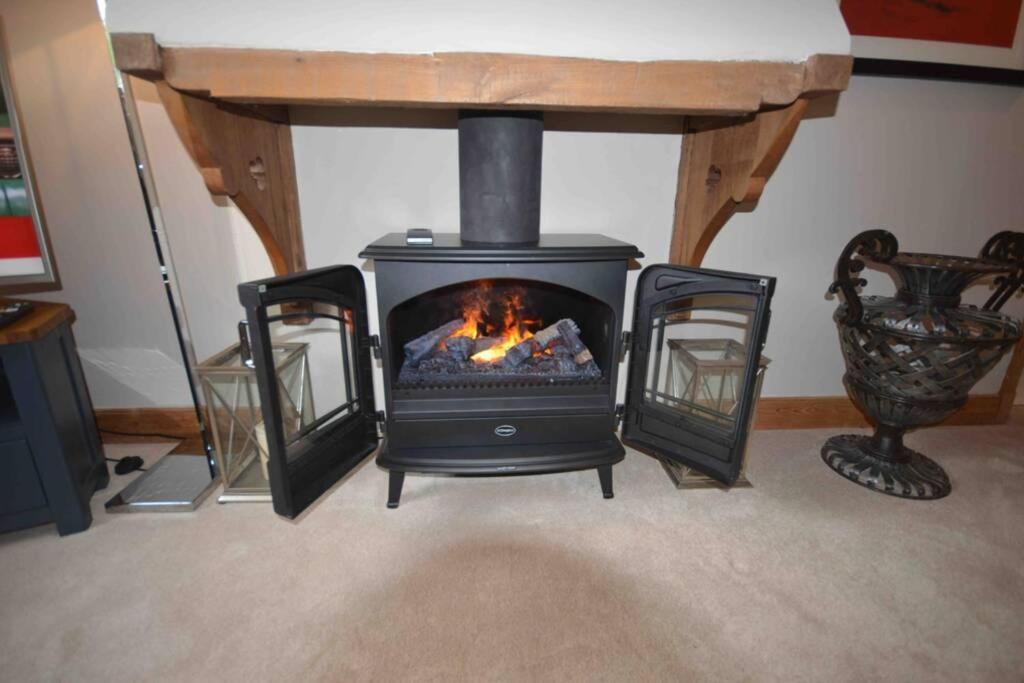 Appartamento The Old Manor Coach House Cirencester Esterno foto